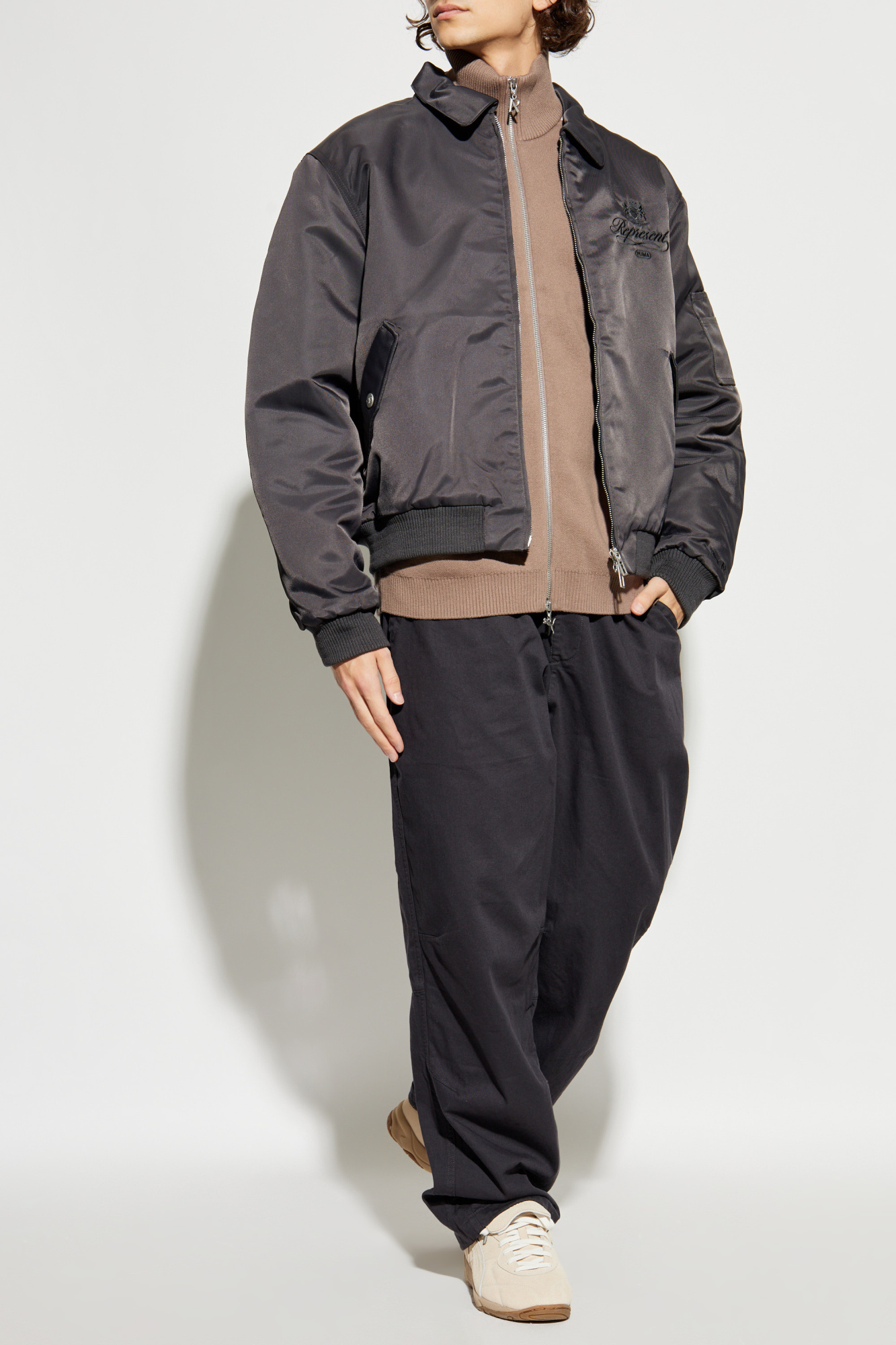 PUMA ブラックジャケット PUMA プーマ トラックジャケット レディース CORE HERITAGE モノグラム